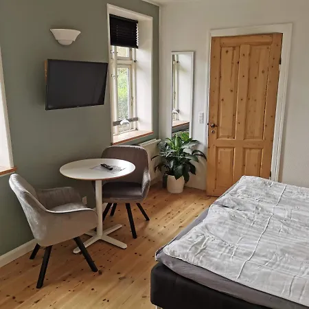 Bed & Breakfast Safine 3*