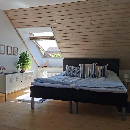 Safine Bed and Breakfast 4*